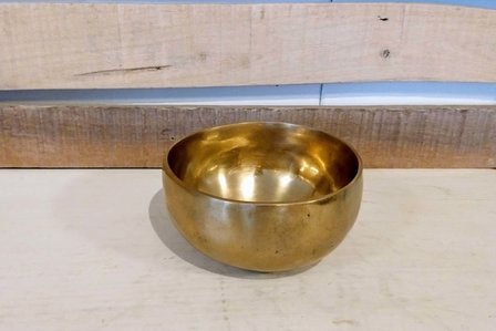 Singing Bowl 12 cm including beater